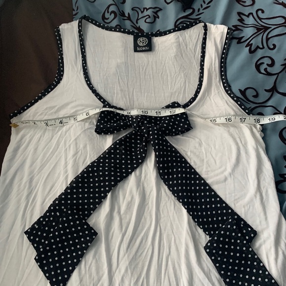 Cute tank - Picture 7 of 9